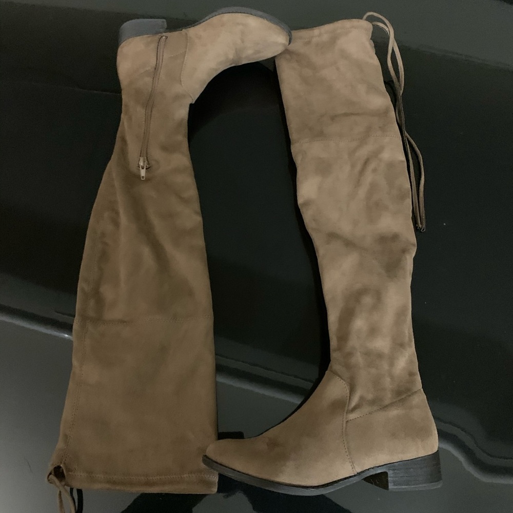 American Eagle Over The Knee Size 5 Taupe Boots